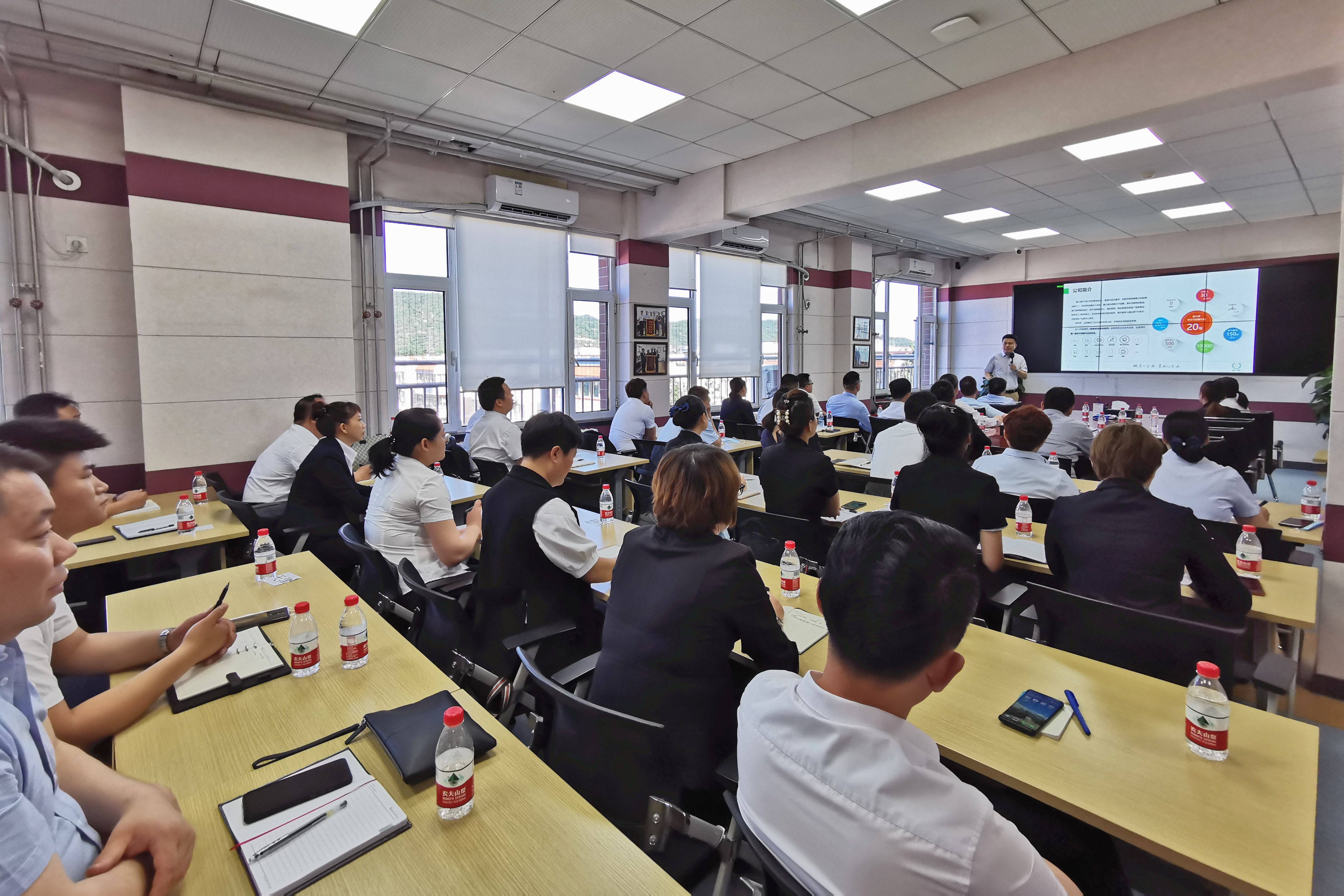 豐富內訓平臺，推進(jìn)人才隊伍建設——北京大區開(kāi)展管理干部培訓及內訓師作品評選